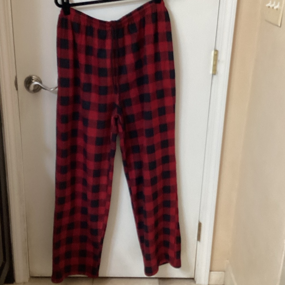 Faded Glory Men's Red and Black Checkered pajama pants.
